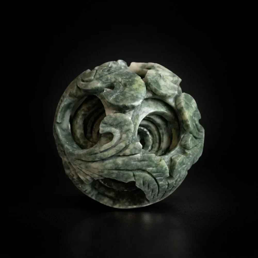 Vintage Chinese Serpentine Stone Puzzle Ball in Box - Hand Carved 4 Layers - Picture 1 of 7